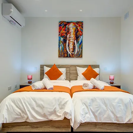 Ridge View - In A Shared - Sea Views Habitación en casa particular Mellieħa