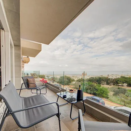Ridge View - In A Shared - Sea Views *