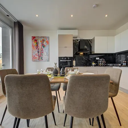 Ridge View - In A Shared - Sea Views Privat bolig *